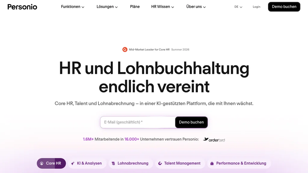 Personio HR-Software: Headline HR und Lohnbuchhaltung vereint mit Demo-buchen-E-Mail-Feld (Screenshot August 2026)